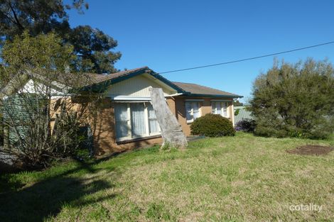 25 Currie St, Charlton, VIC 3525