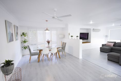 Property photo of 27 Canterbury Chase Ashmore QLD 4214