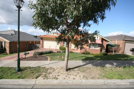 Property photo of 27 Golden Ridge Drive Croydon Hills VIC 3136