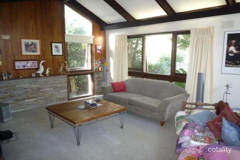Property photo of 14 Edward Court Croydon VIC 3136