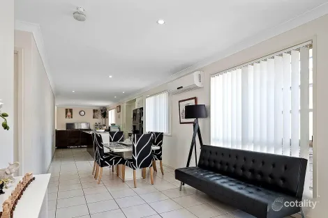 Property photo of 20 Francisca Drive Augustine Heights QLD 4300