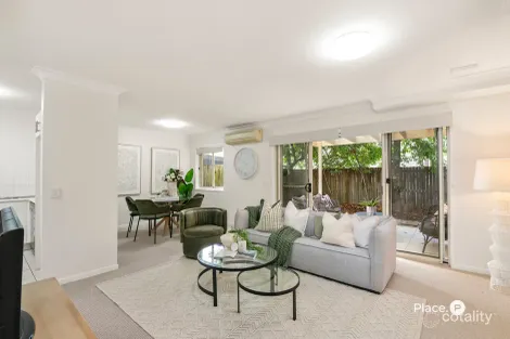 Property photo of 4/546 Oxley Road Sherwood QLD 4075