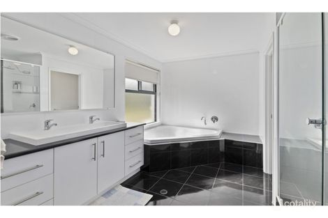 Property photo of 30 Peaceful Way Ambergate WA 6280