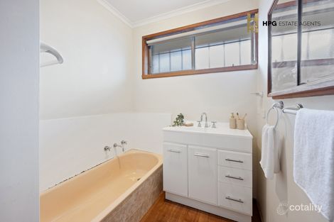 Property photo of 6 Jessop Court Gladstone Park VIC 3043