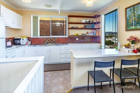 Property photo of 2/10 Weston Place Montrose TAS 7010