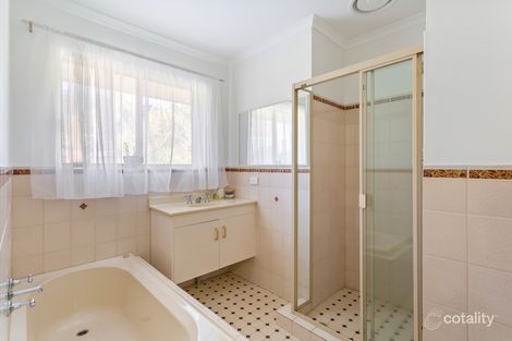 Property photo of 104 Homestead Drive Aberfoyle Park SA 5159