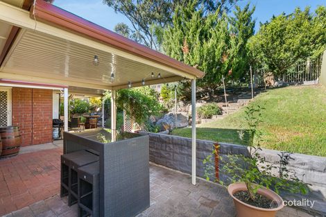 Property photo of 104 Homestead Drive Aberfoyle Park SA 5159