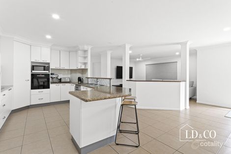 Property photo of 35 Monash Way Ooralea QLD 4740