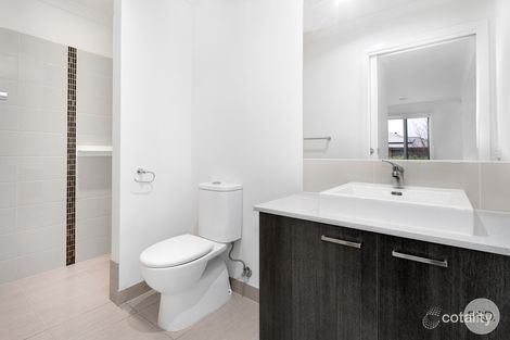 Property photo of 92 Oshannassy Parade Lucas VIC 3350