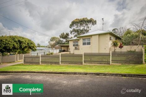 Property photo of 3 Holloway Crescent Mount Gambier SA 5290