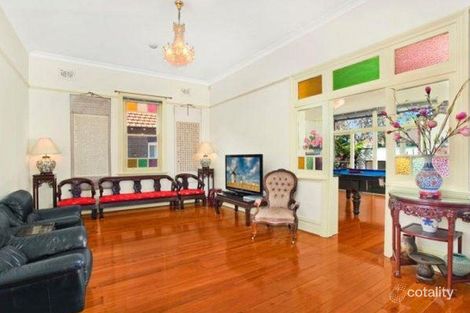 Property photo of 11 Roma Avenue Kensington NSW 2033