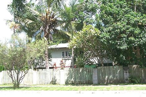 15 Sturges St, Hermit Park, QLD 4812