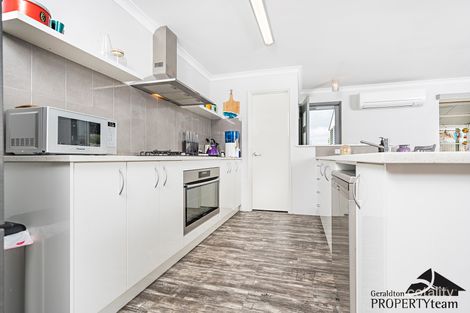 Property photo of 262B Second Street Wonthella WA 6530