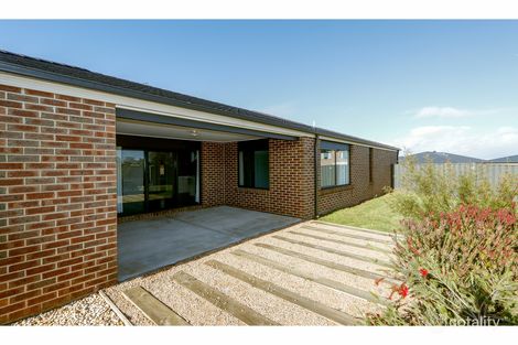 Property photo of 40 Woondella Boulevard Sale VIC 3850