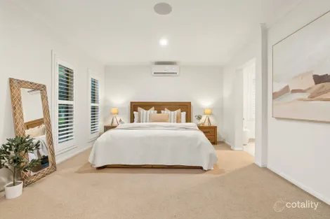 Property photo of 12 Adriana Circuit Botanic Ridge VIC 3977