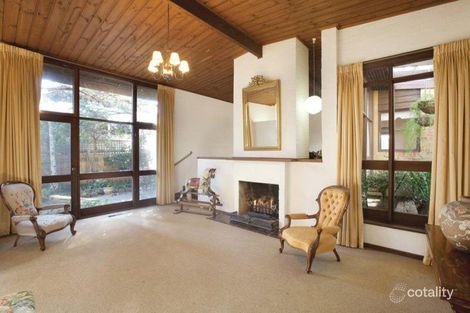 Property photo of 23 Burton Avenue Hawthorn VIC 3122