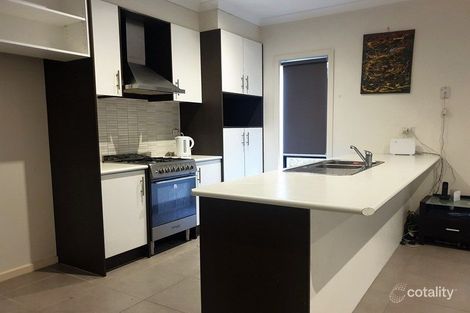 Property photo of 7 Ardsley Circuit Craigieburn VIC 3064
