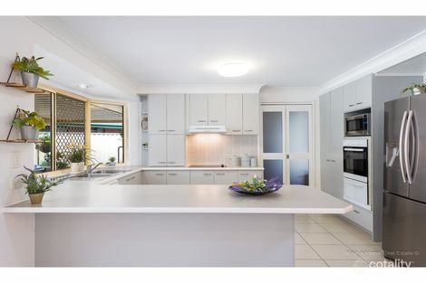 Property photo of 13 Cianthus Street Regents Park QLD 4118