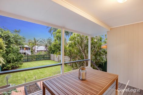 Property photo of 9 Riddings Street Coorparoo QLD 4151