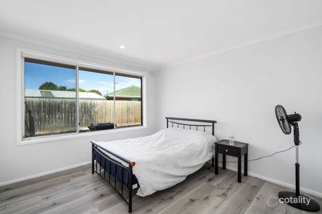 Property photo of 16 Wolverton Drive Gladstone Park VIC 3043