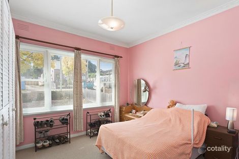 Property photo of 6 Begonia Street Box Hill South VIC 3128