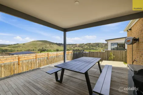 Property photo of 3 Swanton Avenue Maddingley VIC 3340