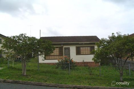 33 Barina Ave, Lake Heights, NSW 2502