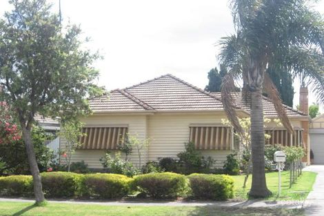 111 West St, Hadfield, VIC 3046