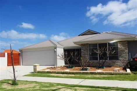 Property photo of 10 Lich Gate Aveley WA 6069
