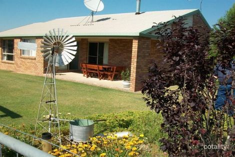 986 Upper Wheatvale Rd, Bony Mountain, QLD 4370