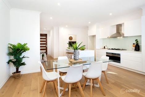 Property photo of 2/14 Carawatha Road Doncaster VIC 3108