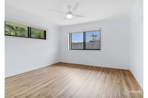 Property photo of 2/16 Doggett Drive Miami QLD 4220