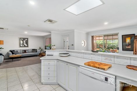 Property photo of 1/30 Thrall Street Innaloo WA 6018
