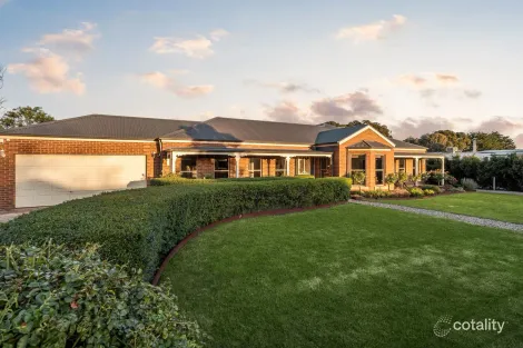 12 Roulston Way, Wallan, VIC 3756