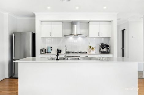 Property photo of 13 Tumino Way Armstrong Creek VIC 3217