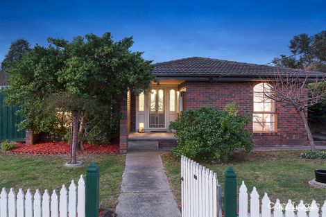 Property photo of 15 Greenglade Court Bayswater VIC 3153