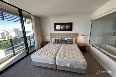 Property photo of 21 Elizabeth Avenue Broadbeach QLD 4218
