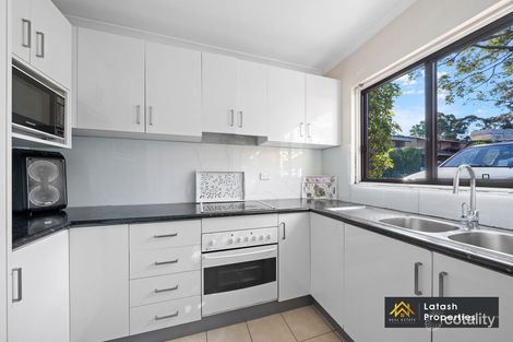 Property photo of 1/65 Chiswick Road Greenacre NSW 2190