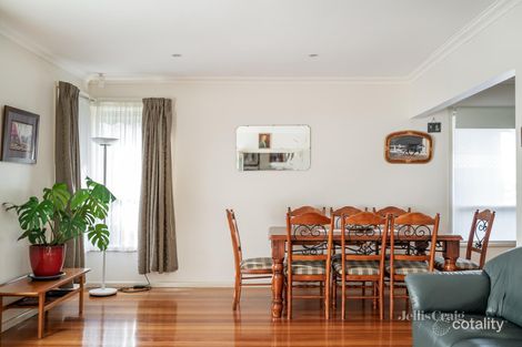 Property photo of 2 Rubicon Crescent Doncaster VIC 3108