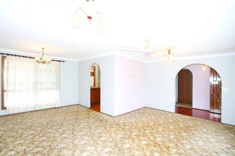 Property photo of 11 Pozieres Crescent Aroona QLD 4551