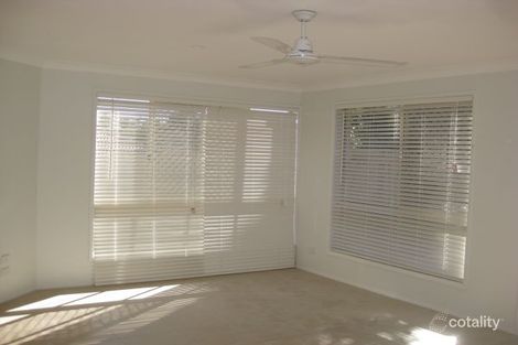 Property photo of 1/20 St Lucia Court Varsity Lakes QLD 4227