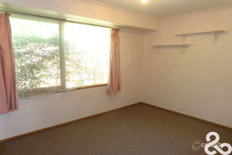 Property photo of 1 Yerrin Chase Alphington VIC 3078