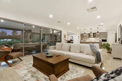Property photo of 21 Kunzea Place Springvale NSW 2650