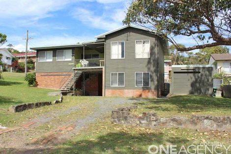 34 Main St, Crescent Head, NSW 2440