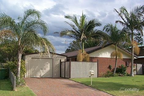 13 Dayspring St, Sunrise Beach, QLD 4567