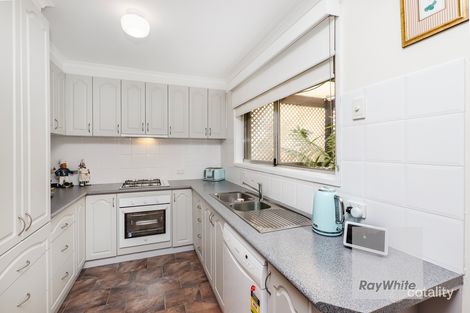 Property photo of 14 Castleton Court Gladstone Park VIC 3043