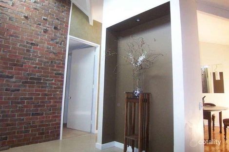 Property photo of 10 Hakea Street Kennington VIC 3550