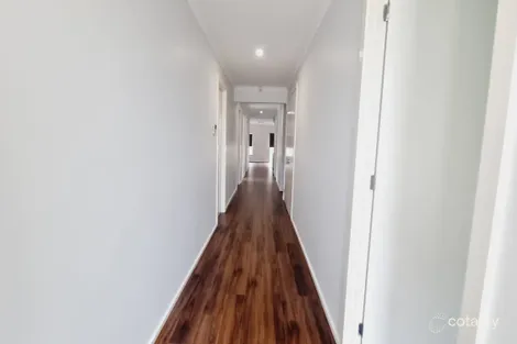 Property photo of 8 Griffith Road Deanside VIC 3336