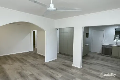 Property photo of 12 Dolphin Crescent Taylors Beach QLD 4850