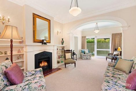 Property photo of 33 Bushlands Avenue Gordon NSW 2072